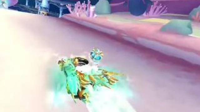 飞车裁判被打脸 #陈伯全能王 #陈伯 #内容启发搜索 找对象，陌陌靠谱#陌陌app