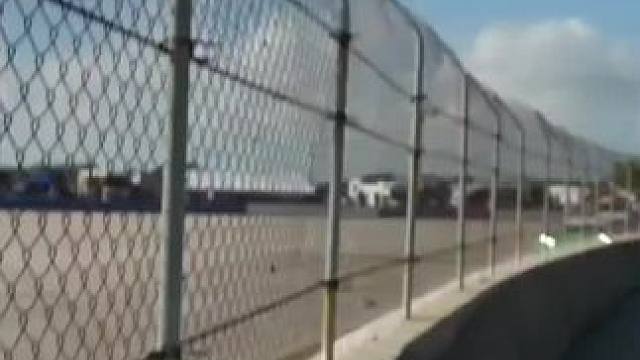 “邪恶的绿色霸王龙”#赛车 #绿恐龙 #耐力赛 #保时捷911