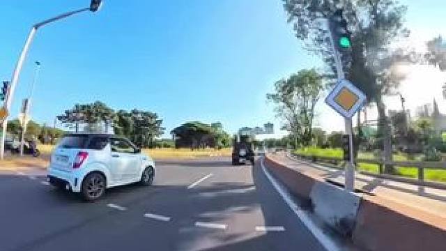 你后视镜不想要了#机车