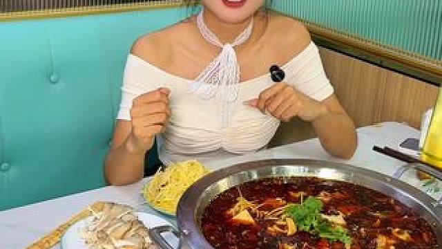 吃鱼来这儿真的很不错！#活鱼现杀以求鲜 #遛娃好去处 #甜甜三分甜 #发现宝