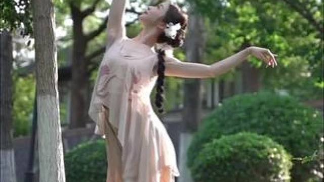 风萧声动光转玉壶《青玉恋》 #青玉恋舞蹈 #青玉恋 #向全世界展示中国舞 #古典舞的美 #翻跳