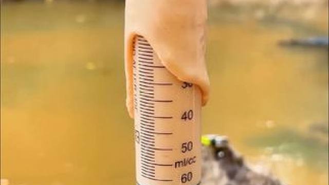 实用户外小技巧#实用小技巧 #生活小妙招 #户外生存 #生存技能 #创意发明