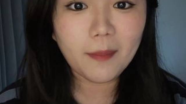 宋瞎子能不能算算第二部什么时候上 #上海臊子王
#酱园弄詹周氏在围剿中举起拳头  
#酱园弄悬案