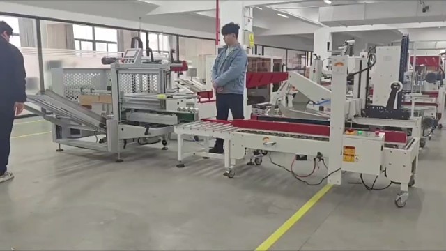 开箱封箱码垛机械手