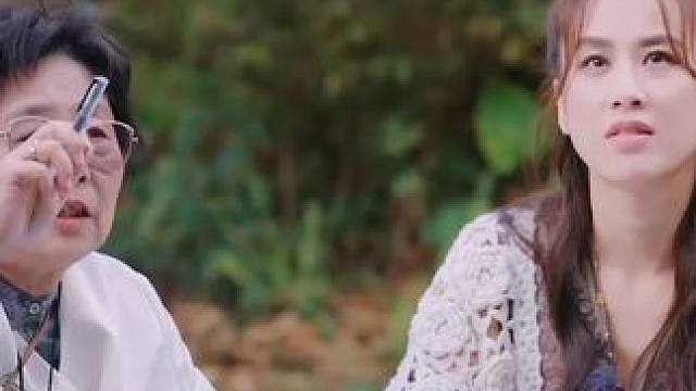 #黄圣依谈妈妈骨裂意识到妈妈真的老了  #黄圣依妈妈说身体健康就是对女儿最大的支持  #是女儿是妈妈