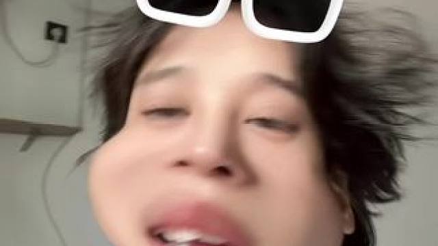 这么牛别在电梯抽，去高铁抽哈#内容过于真实 #吐槽#二手烟