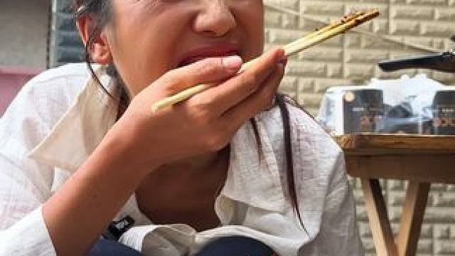 哈哈 翘不起来了 #牛尾#我的乡村生活#地方特色美食#双凤#新农人计划2025