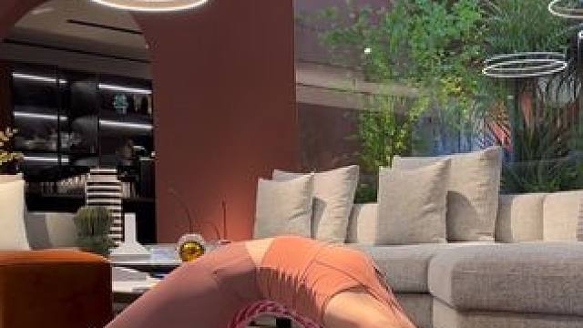 一个动作，每天静躺5分钟，肩开了，背直了，脊柱柔软了，腰腹紧致，整个人被拉长了#瑜伽#拉伸