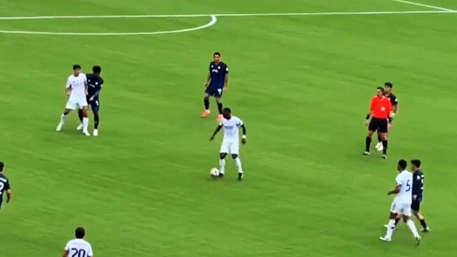 新手保护期，还没上内马尔的待遇