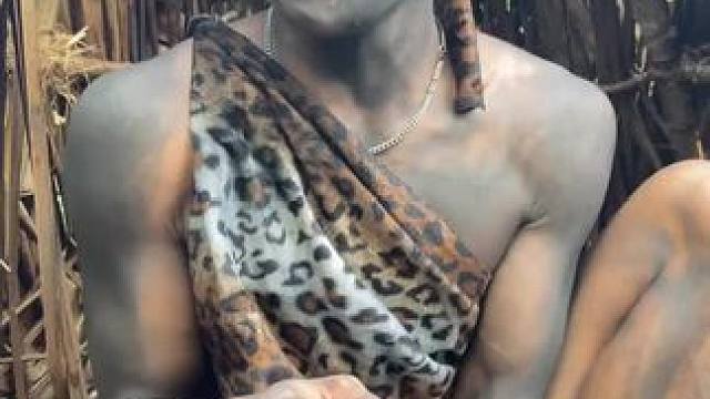 嘟嘟困 #我的乡村生活 #原创视频 #日常生活 #农村美食记录生活 #非洲原始部落