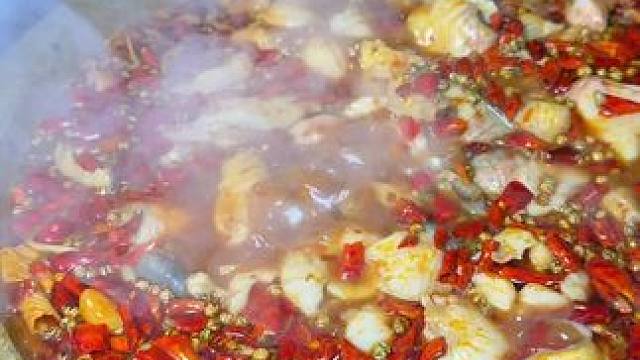 沣峪口到底是有谁在啊？！！！这158 石锅鱼两到三人餐非吃不可吗？？#沣峪口 #沣峪口石锅鱼