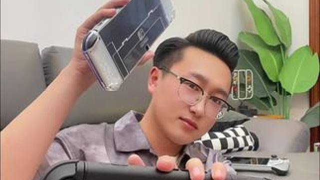 带着历代掌机回到未来… 你会发现之前掌机的优点都去哪了？#任天堂switch #索尼PSP #掌机 