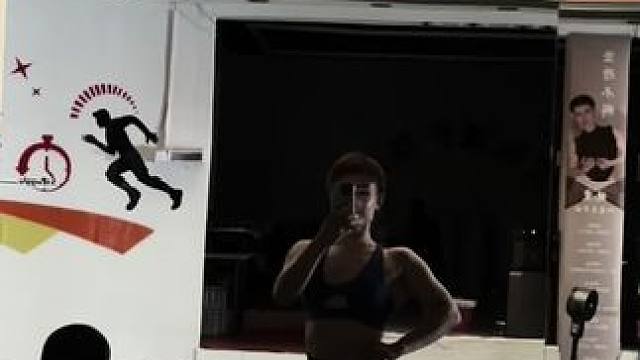 向上的生命力远比皮囊更有杀伤力