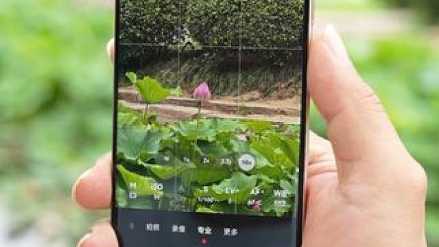 华子你有这功能发布会上怎么不说啊？ 侧边键变焦好惊喜 #Pura80Ultra #鸿蒙5 #智控键 