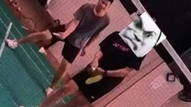 枪枪爆头 好运连连 #羽毛球 #羽毛球精彩片段 #枪枪爆头好运连连 #搞笑