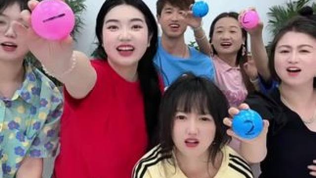 盲选午餐挑战，哈哈 #办公室搞笑 #真会玩系列 #午餐 #外卖