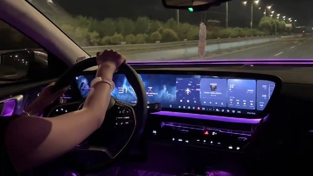 人生第一辆车落地