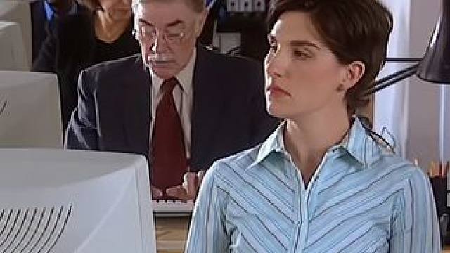 三个肚子的欢乐斗地主，说好了谁也不许减肥哈#娱乐评论大赏 #斗地主 #搞笑 #内容启发