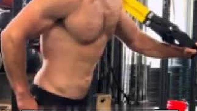 7 种经典核心力量练习推荐 #核心力量 #核心腰腹 #腰腹训练 #腹肌 #功能训练