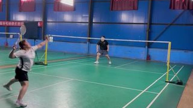 羽毛球十二种必学暴力技术 羽毛球必学的十二种技术，你会几种呢？