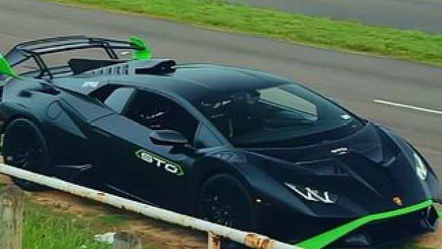 “被艾特的人会给你买” #兰博基尼飓风