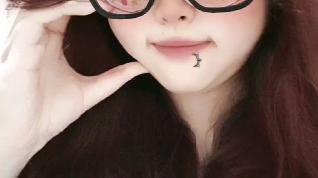 一定要黄毛嘛？红毛不行嘛？