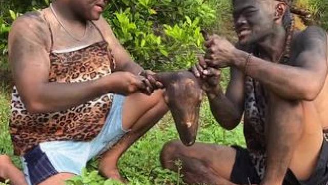 嘟嘟困 #超级搞笑 #我的乡村生活 #原创视频 #外国人真会玩