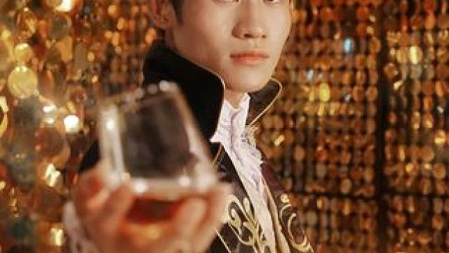 赛车手快来和小橘子一起开启梦幻之旅！纸醉金迷的世界究竟会发生什么......梦幻庄园开园仪式7月1日