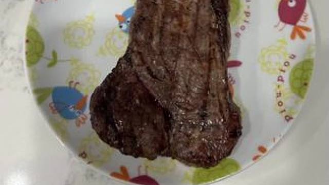 #搞笑 #吐槽 #抽象 #美食 #牛排