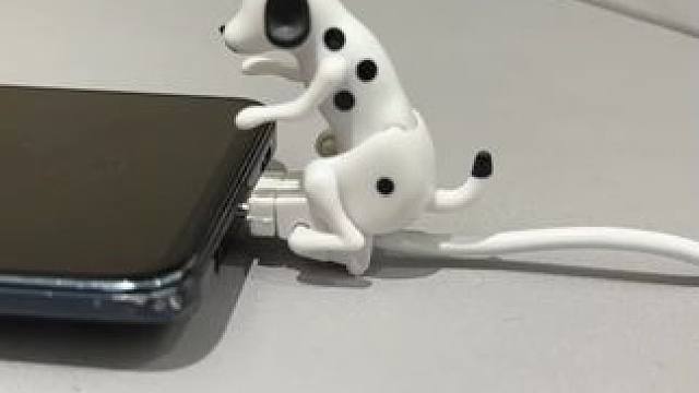 这个充电线 不得把我女朋友迷成制杖~ #玩个很新的东西 #充电线