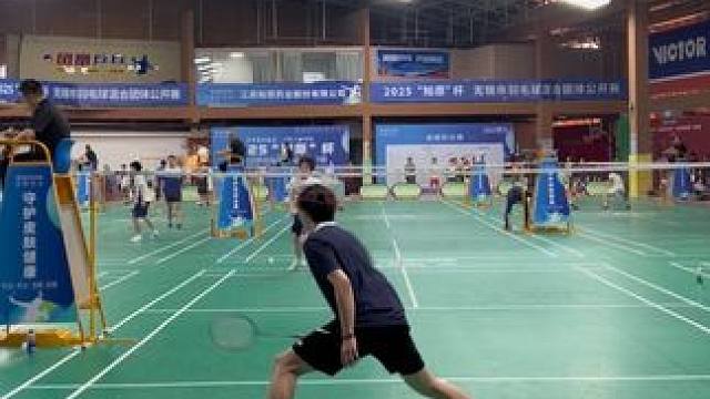 最喜欢看羽毛球精彩男单比赛