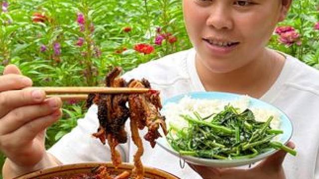 今天做的麻辣牛肚非常下饭 #美食 #农村生活