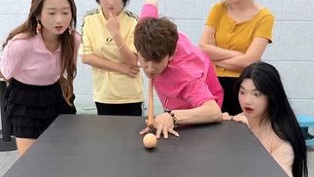 一杆炸清送给大家 #办公室搞笑 #台球 #真会玩系列