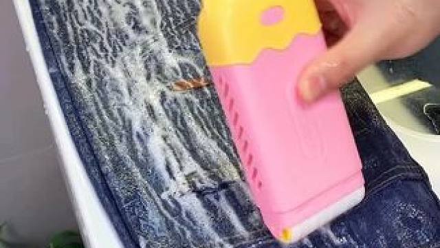 肥皂起泡器 手洗衣服一定少不了这个#肥皂起泡器 ，起泡很丰富不打滑，可以把肥皂用的一点都不剩，还是个