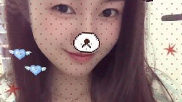 就让我臭美一下#日常皮一下 #今日份的快乐 #假装是美女