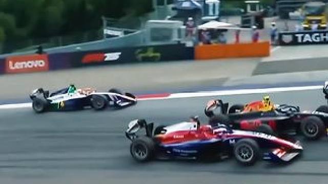 F2奥地利站发生严重事故，幸运的是车手平安❤️#f1 #F2 #奥地利