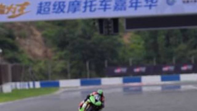 每一次失控的边缘，都是突破的开始！#银骥赛车队 #kawasaki #zx6r#分享日常 #技术分享