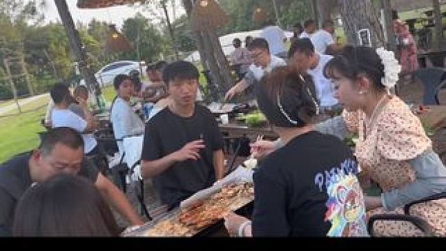 #放暑假了，难道你不约起团建一次户外森林烤肉吗#户外美食 #放假了去哪玩