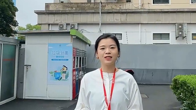 宫宵公寓张老师的家装正式开工。这位通过曼城装饰自媒体公众号初识品牌的业主，曾多次实地走访我们的在建工