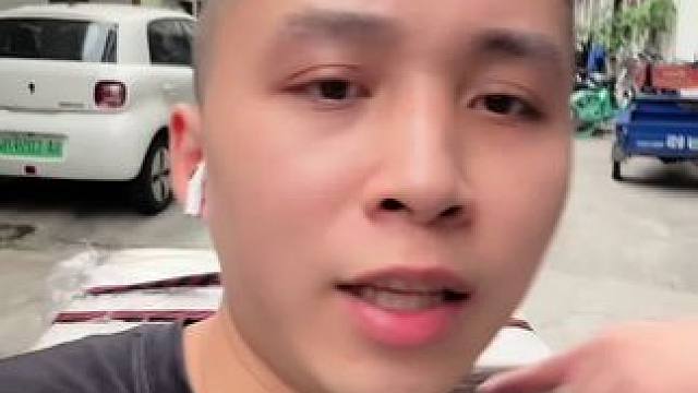 给兄弟姐妹们我一天的跑腿生活，不装了摊牌了……#原创视频 #大头段子 #跑腿 #vlog日常