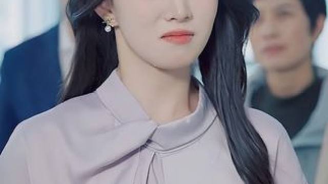 男人被埋千年，却被意外挖出…… #六翼短剧#长生万年的我被挖出来了 #好剧推荐 #因为一个片段看了整