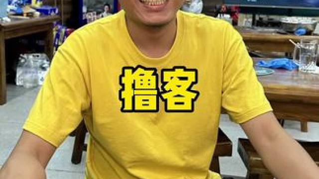 小海地真的好合适啊小龙虾➕生蚝 #小龙虾 #生蚝 #烧烤 #撸串 #小海地