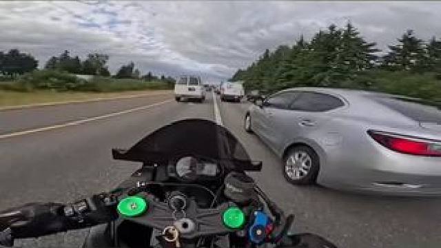 差点开席了#机车