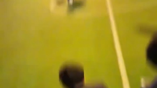 这个想装一下的，结果被反秀了，有点尴尬呀