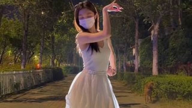 故地重游就像刻舟求剑 可只有那一年 胜过年年#古典舞#向全世界展示中国舞