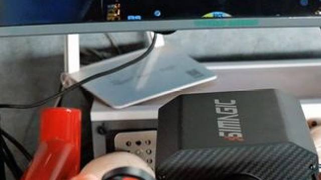 一踩油门风声起, 卡丁狂飙炫酷时 #卡丁车#风吹雨打是生活#享受当下#感受骑行的独特魅力