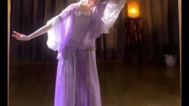 砚上三五笔～ #国风古韵 #古典舞 #舞蹈日常