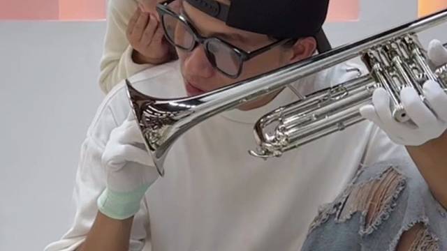 人这一辈子一定要学会一种乐器...