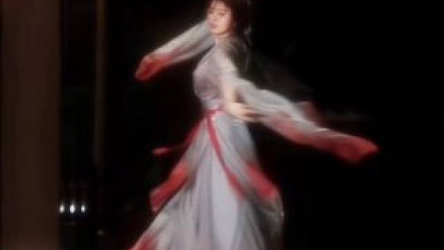 风会起 爱恨隐山野 #如梦别国风舞蹈挑战 #古典舞 #氛围感