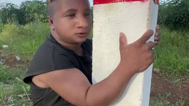 哈哈小土狗来了 #哈哈哈哈哈哈我要笑死了